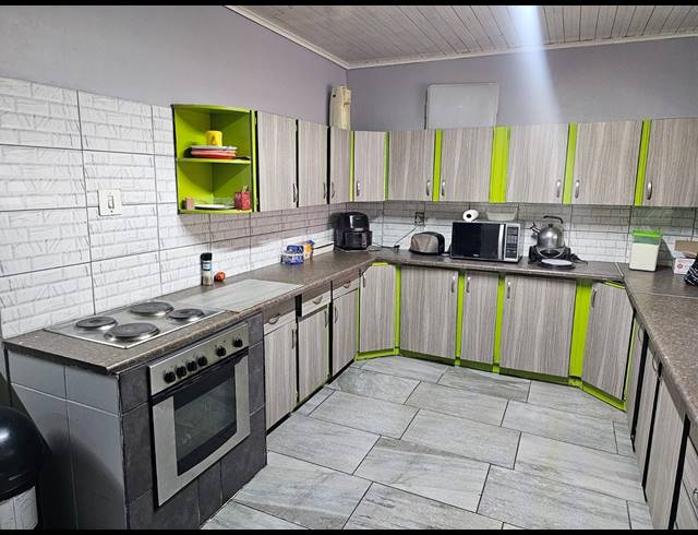 3 BEDROOM HOUSE FOR SALE IN SASOLBURG EXT 1